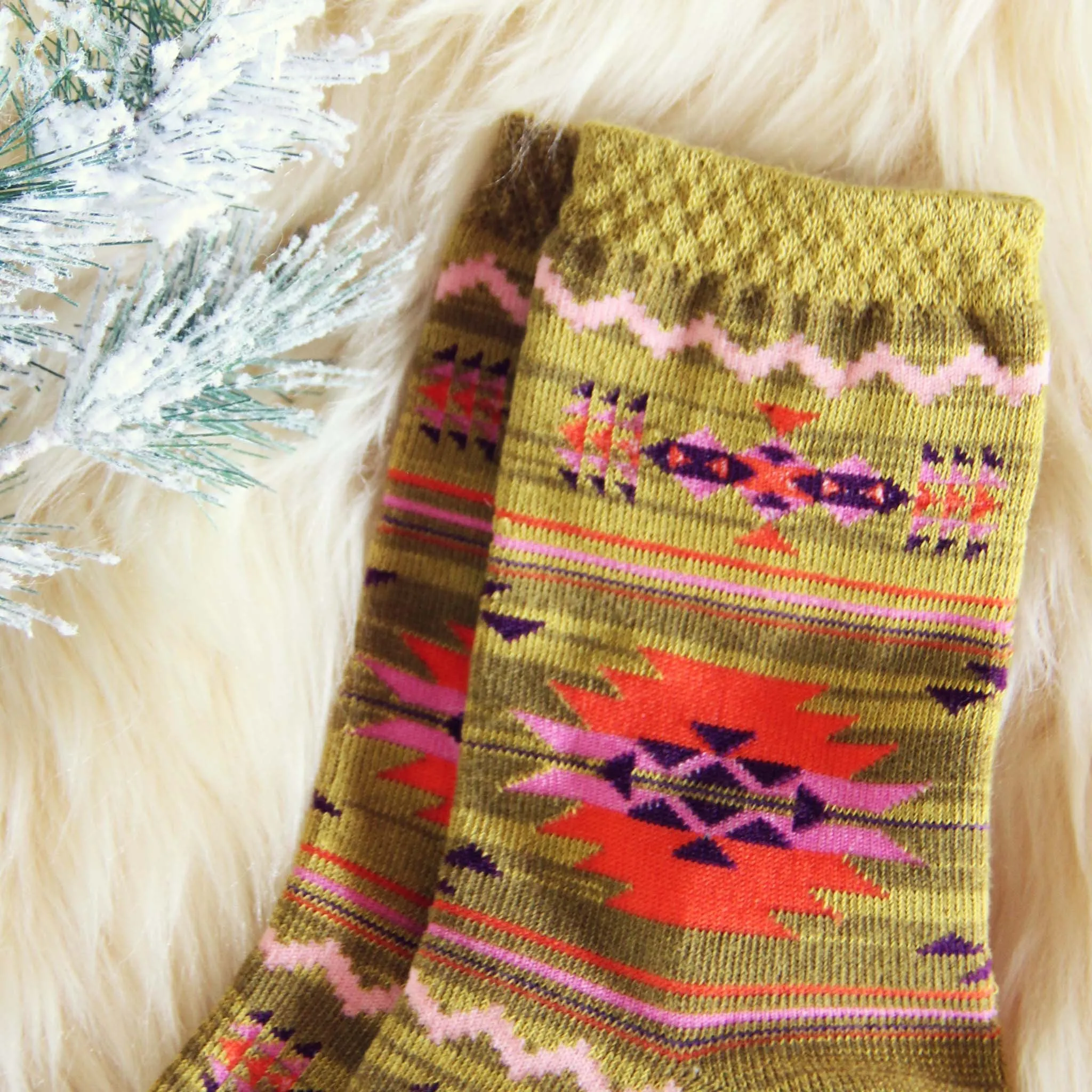 Snowy Cabin Socks
